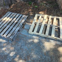 Pallets - Free, You Pick Up