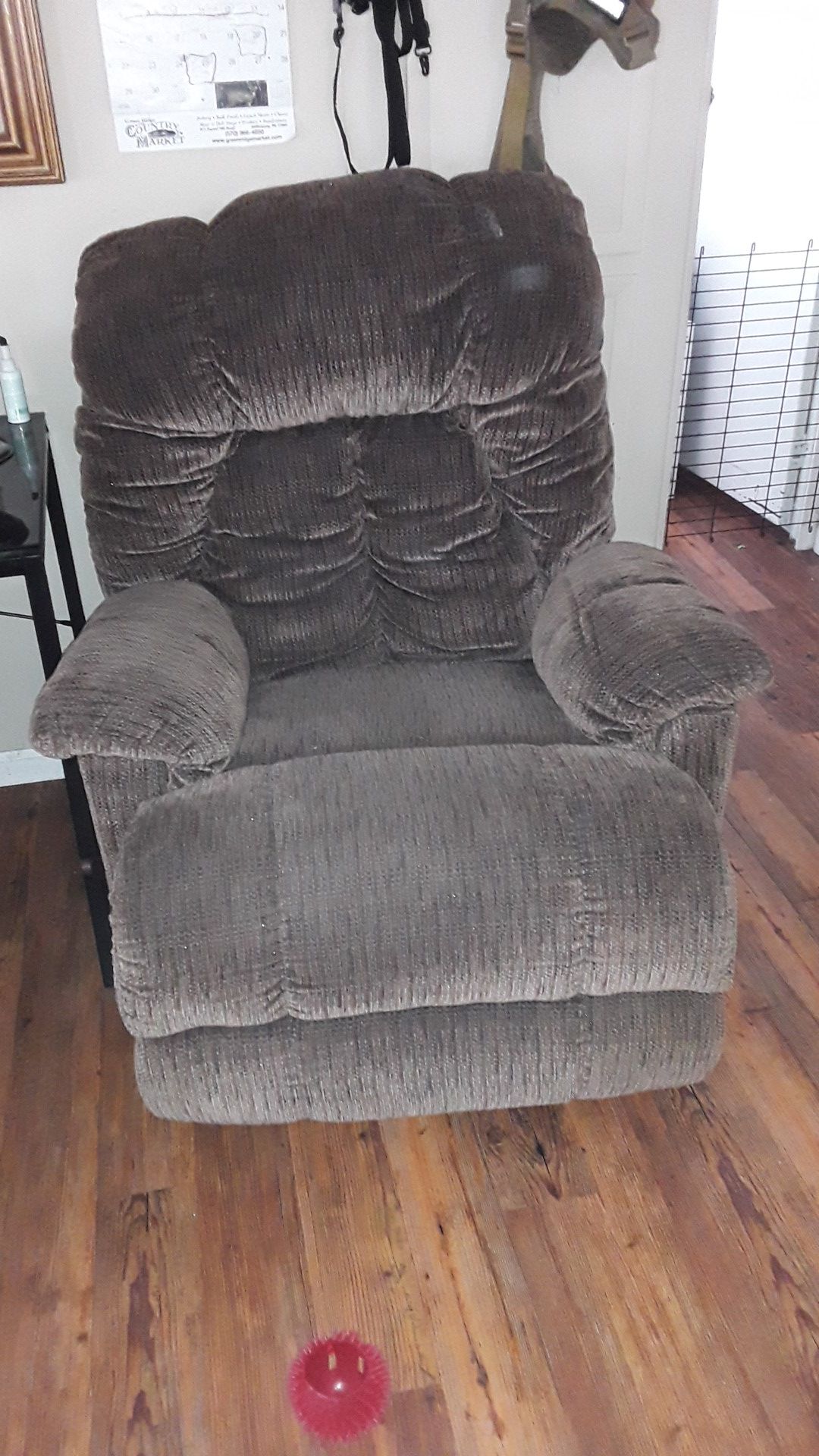 Rocker recliner