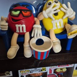 M&Ms Dispenser 