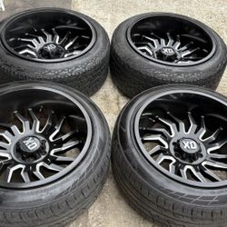 22x12 XD RIMS AND TIRES 6 lug.