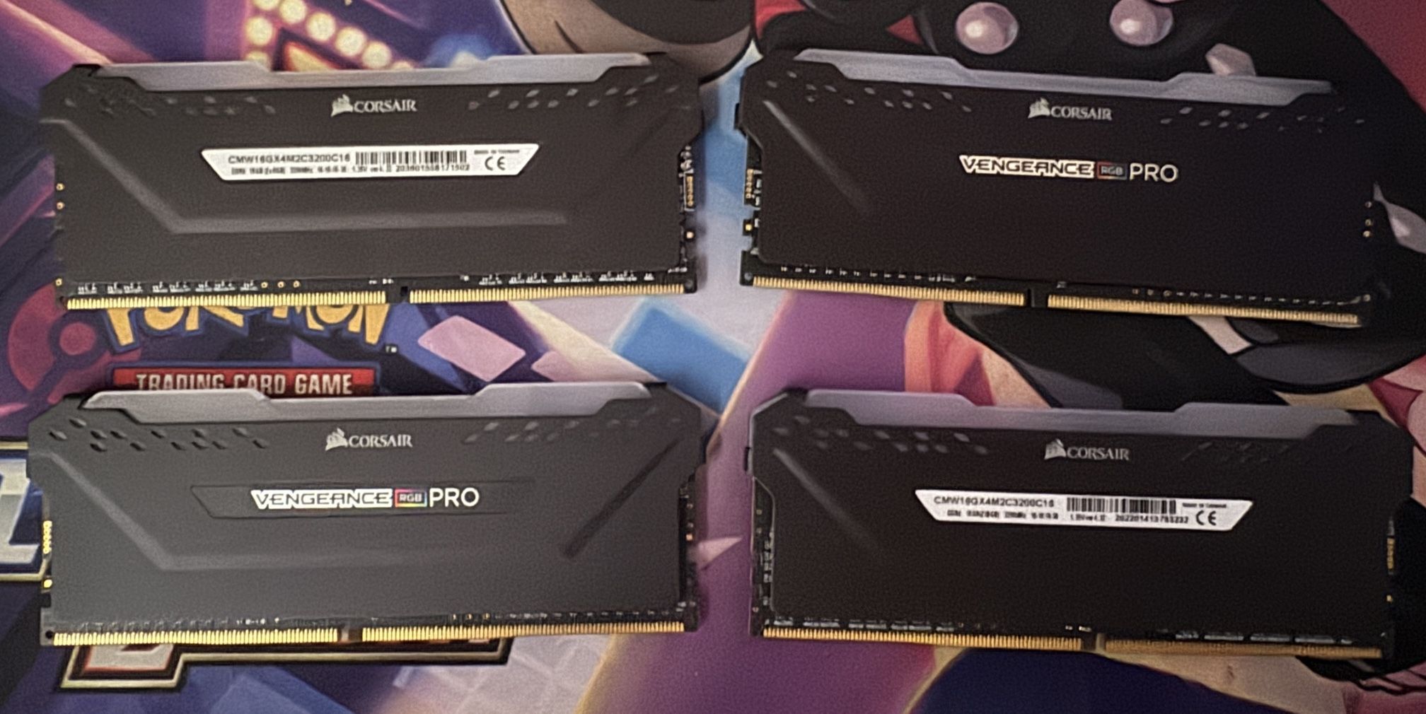CORSAIR - VENGEANCE RGB PRO 32GB (4x8GB) DDR4 3200MHz