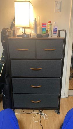 5 drawer  dresser closet stand