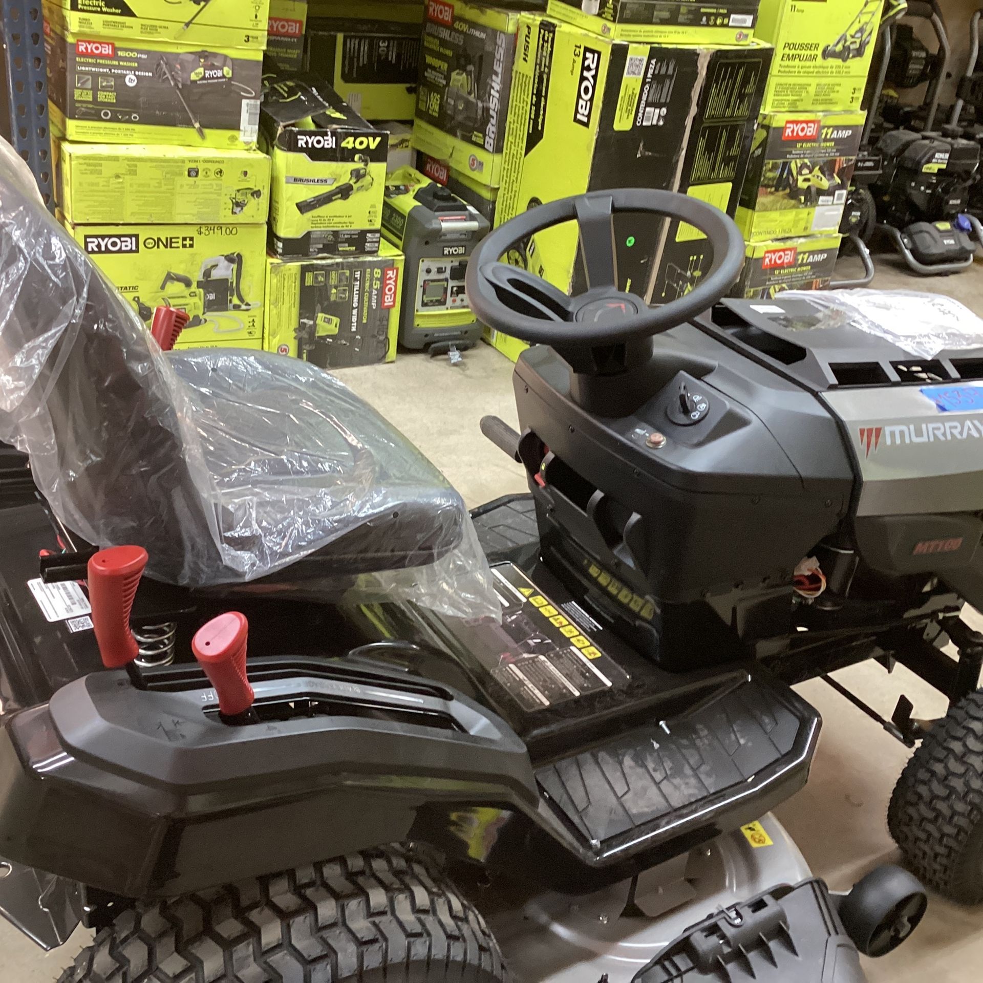 Murray MT100 42 in. 13.5 HP 500cc E1350 Series Briggs and Stratton