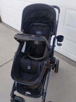 Evenflo Pivot Xpand Stroller