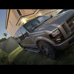 2000 Ford Excursion