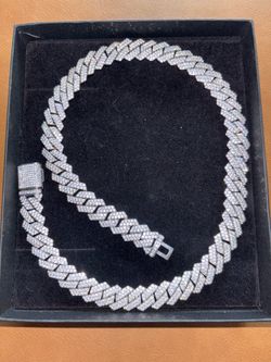 Cuban chain VVs