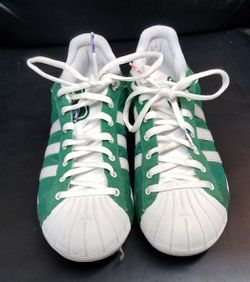 colegio Aburrir réplica ADIDAS Boston Celtics Shell Toes (RARE) for Sale in Seattle, WA - OfferUp