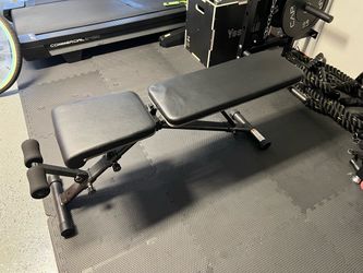 Adjustable Weight Bench