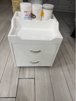 Salon pedicure storage card