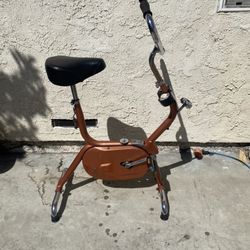 Exercise Bike Looks Brand New 