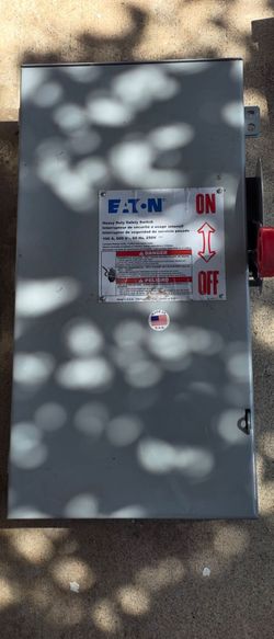 Eaton heavy duty safety switch