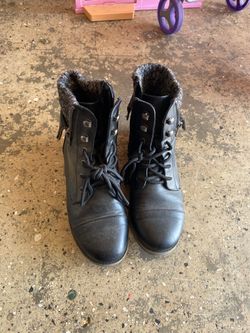 Woman’s shoes