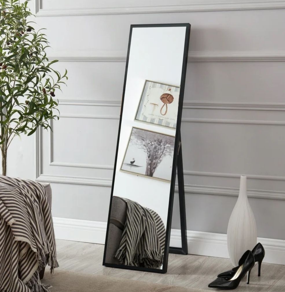 Stand Up Mirror