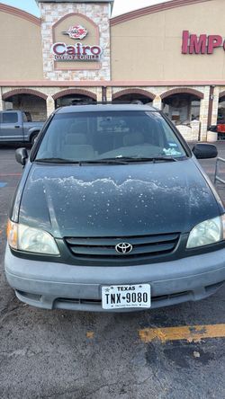 2003 Toyota Sienna