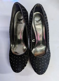 Shiekh Women’s Pumps Size - Size 9