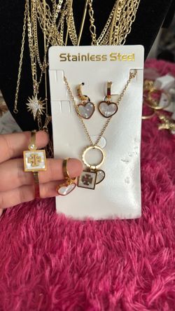 4 Pcs set stainless steel 🎁🎉great gift 🎁 🎉