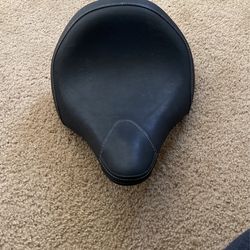 Yamaha Bolt Motorcycle Seat