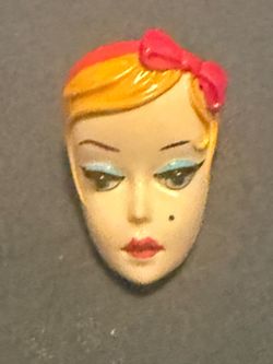 Vintage barbie face stretchy ring