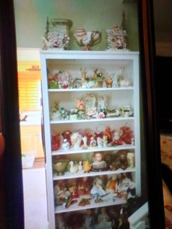 Huge indoor estate sale on July 18th Saturday y, wa. 9am to 5pm