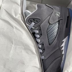 Jordan Retro 5s Wolf Grey