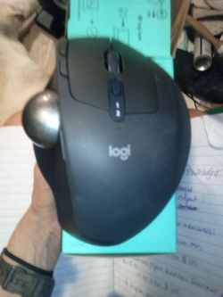 Logitech MX ERGO S PLUS Wireless Trackball With Wedge