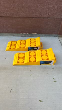 Camco Camper/RV Tri-Leveler