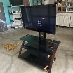 36 Inches Flat Screen LG & stand