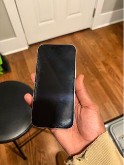 iPhone 15