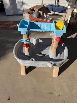 Kids Outdoor Water Play Table Step 2