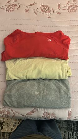 3 gym shark crop top sweaters