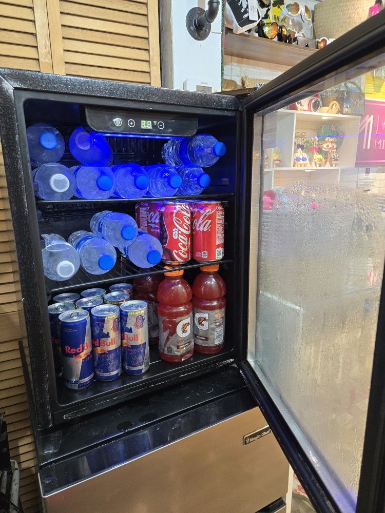 Nevera Para Bebidas/ Drinks refrigerator