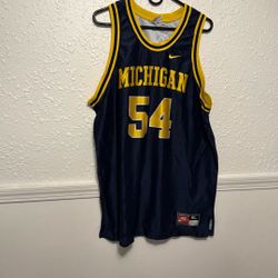 Michigan Basketball Jersey Size XL