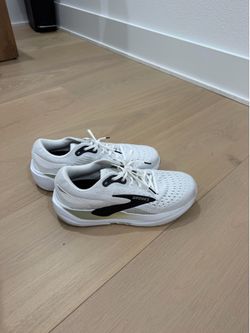 Brooks Ghost Max Running Shoes - Men’s Size 13 - White/Olive