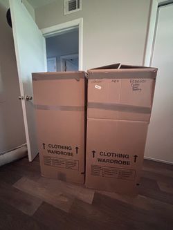 Wardrobe moving box