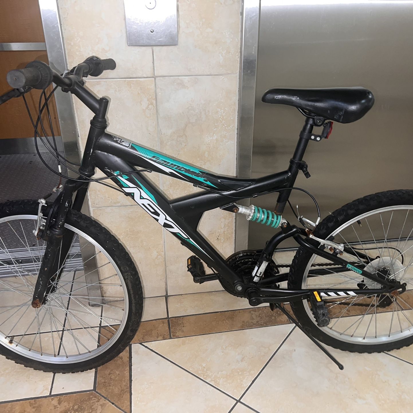 24 Inch Next Gauntlet Bike Green Gauntlet Bike 24 Top