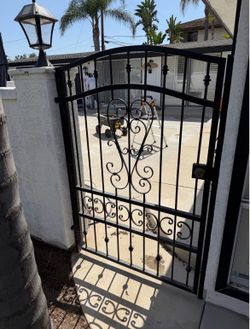 Wrought iron entry gate, OBO