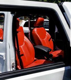 2013 Jeep Wrangler Seats