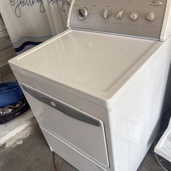 Whirlpool Heavy Duty Gas Dryer 