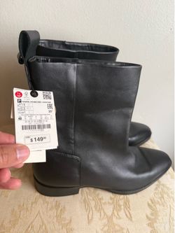 NWT Zara Black Leather Ankle Boots - Size 9 (EU 40) - New $149!