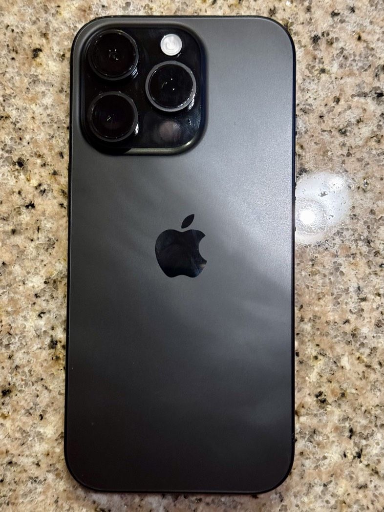 Apple iPhone 16 Pro 128gb - LIKE NEW