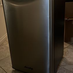 Mini Refrigerator