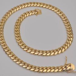 Cuban Link Necklace 
