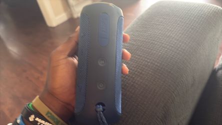 JBL speaker