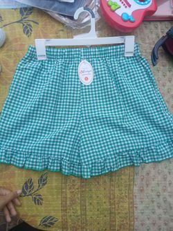 New Size Small green squared summer shorts