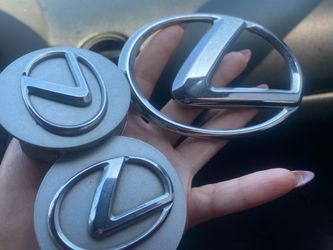 Lexus caps & logo