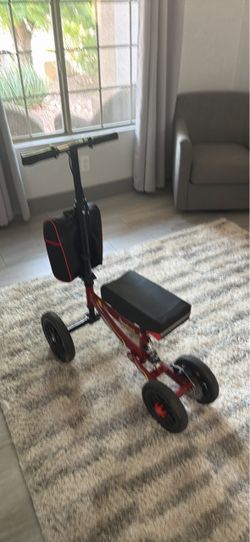 Knee scooter
