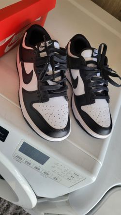 Nike DUNKS Size 6