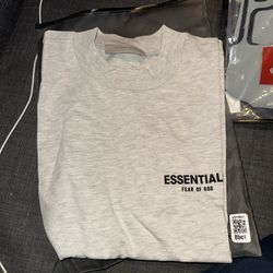 Essential Shirt Size Small
