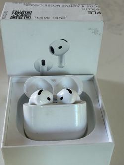 Apple AirPods 4 with Active Noise Cancellation