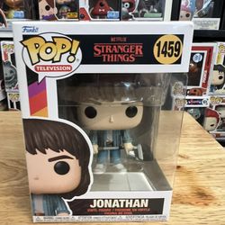 Jonathan Byers w/ Golf Club Stranger Things Funko Pop #1459 Television TV Show